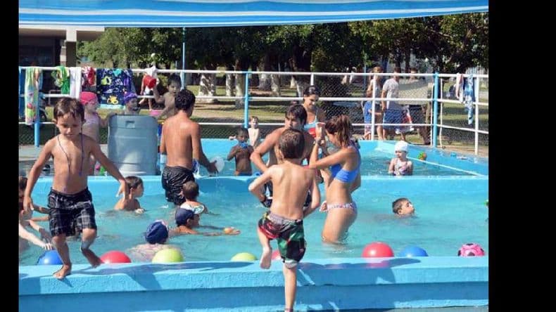 Todos los clubes dispondrán el servicio de colonia en la temporada de pileta