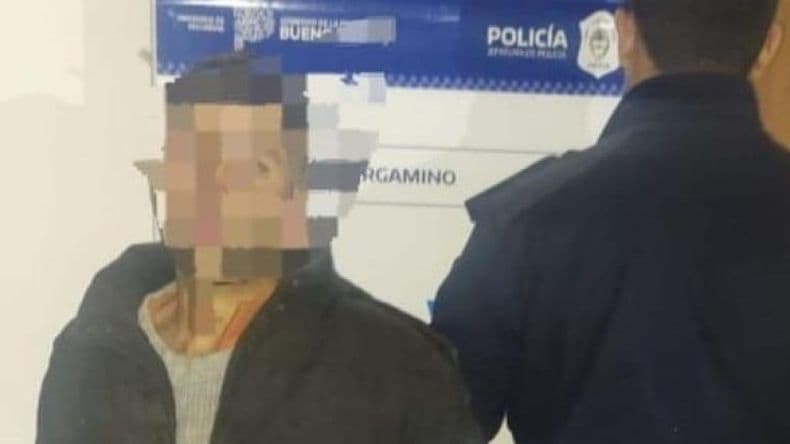 Víctima de robo redujo a uno de los ladrones que ingresó a su casa