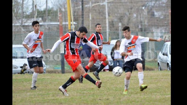 Cambio de líderes en el fútbol local: ahora mandan Juventud y Alfonzo