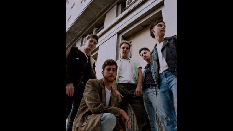 Un pergaminense integra la banda "Joystick", que este domingo estará en el Quilmes Rock