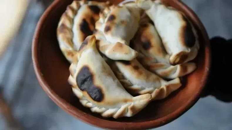 Un ranking internacional consagró a la empanada tucumana como la mejor del mundo
