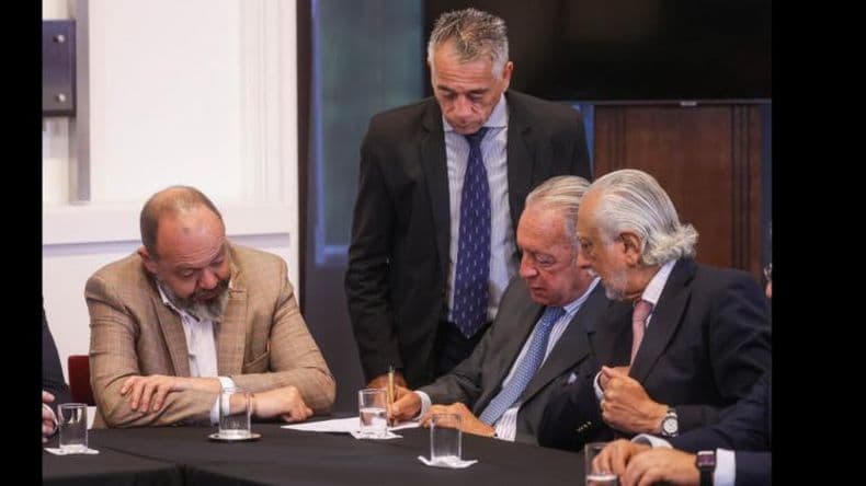 Suba del salario mínimo: cómo quedan las jubilaciones, Progresar y Potenciar Trabajo
