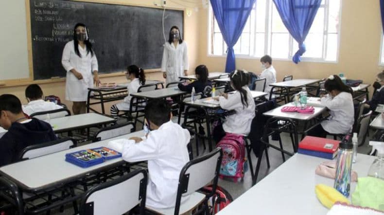 Se intensifica el regreso a la presencialidad en las escuelas del país