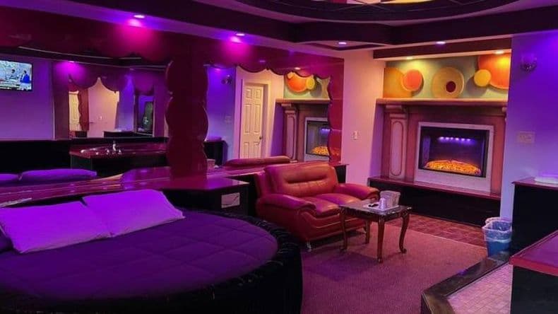 Un oficial de la Comisaría Tercera sigue preso por el falso allanamiento en el motel