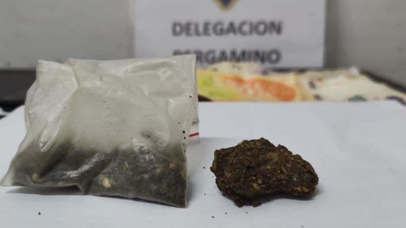 Detienen a un joven que integraba una banda que vendía droga