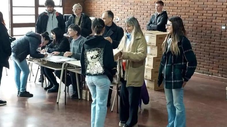 Conectar Igualdad: en Pergamino se entregaron más de 700 computadoras