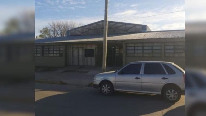 Entraron a robar y provocar daños en escuelas y centros del barrio José Hernández