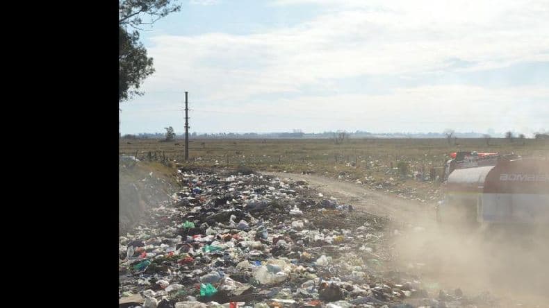 Creciente preocupación por la quema de pastizales y los incendios en basurales clandestinos