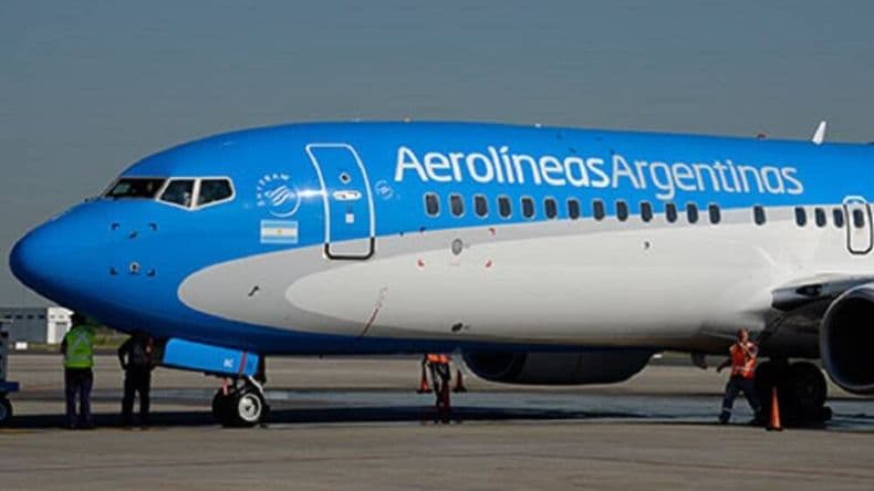 Estafa con tarjeta de crédito: un docente denunció que adquirieron pasajes en avión por más de siete millones