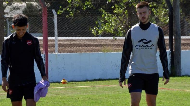 Douglas recibe este domingo a Sportivo Belgrano con la obligación de ganar