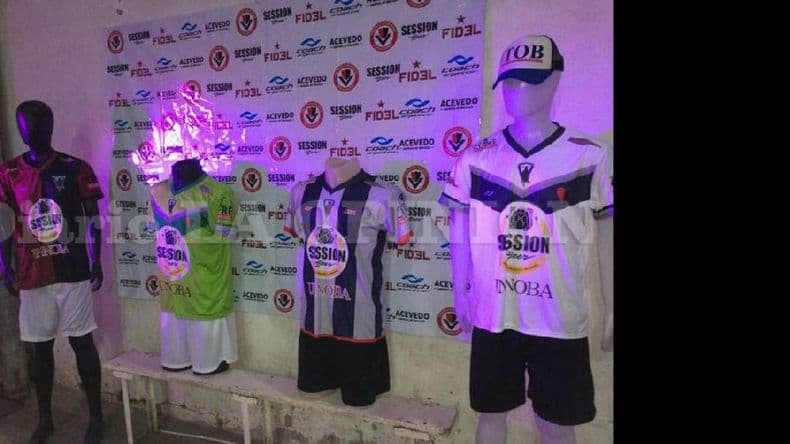 Tráfico’s despidió el año y presentó la nueva camiseta