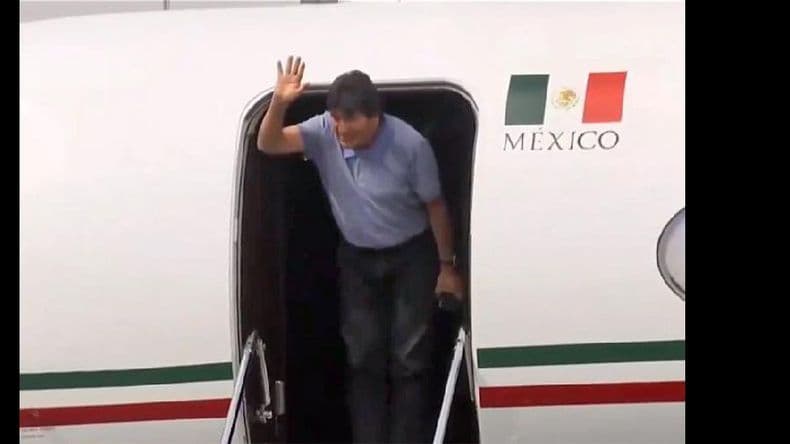 Evo Morales llegó a México: “Mientras tenga vida, sigue la lucha”, dijo