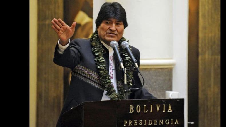 Evo Morales promulgó la ley que amplía los cultivos de coca en Bolivia