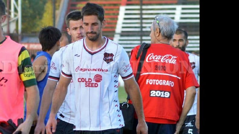 Gaviglio por Bueno sería la única variante en Douglas para visitar a Boca Unidos