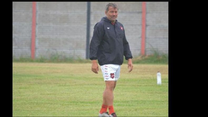 Fabián Biazotti dejó de ser el técnico de Douglas Haig