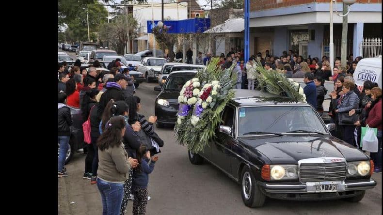 Despidieron a las víctimas del trágico vuelco en Mendoza