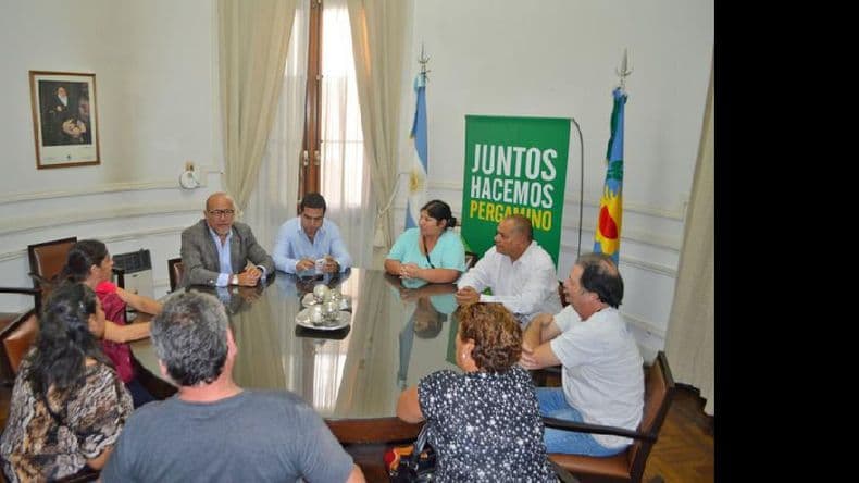 El Municipio se comprometió con familiares de aspirantes a policías a costear el traslado por un mes