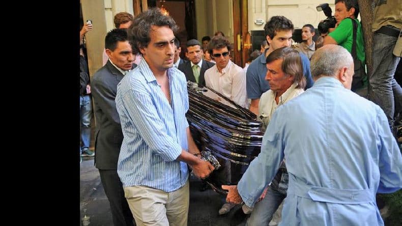 Detectaron pólvora en la mano derecha de Benedit y el arma estaba a su nombre