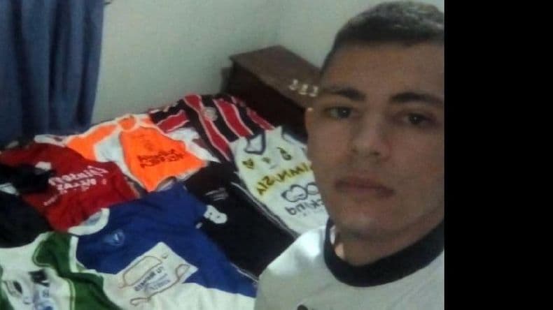 Colecciona camisetas de cualquier disciplina para inaugurar un museo en su casa