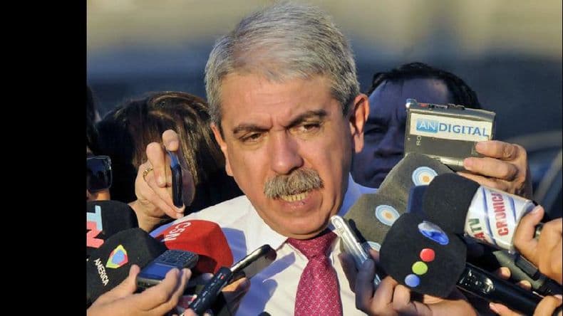 Fernández rechazó las acusaciones y denunció a Lanata, Carrió y Lanatta