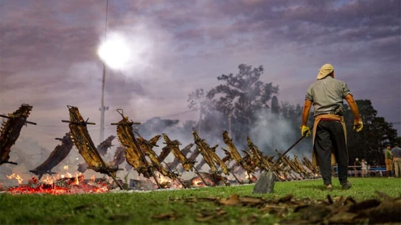 La Fiesta Provincial de la Estaca vuelve a Acevedo con música, tradición y sabor criollo