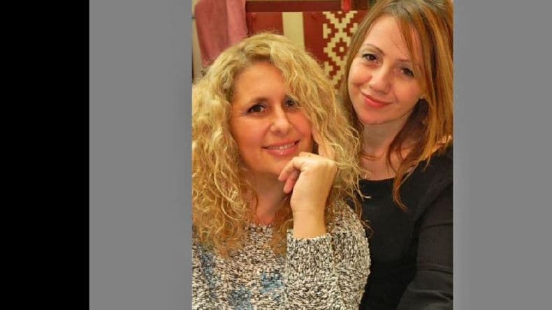 Cora Tulliani e Ivana Fortunati, juntas en el escenario