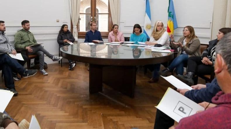 Empresas que venden agua envasada bajo la lupa del Municipio