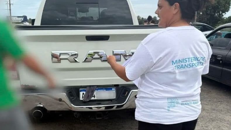 "Sin patentes": se normalizó la entrega de chapas y advierten con fuertes multas