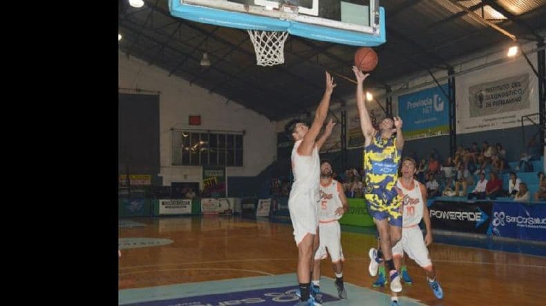 Gimnasia ganó en Junín y continúa cerca del líder