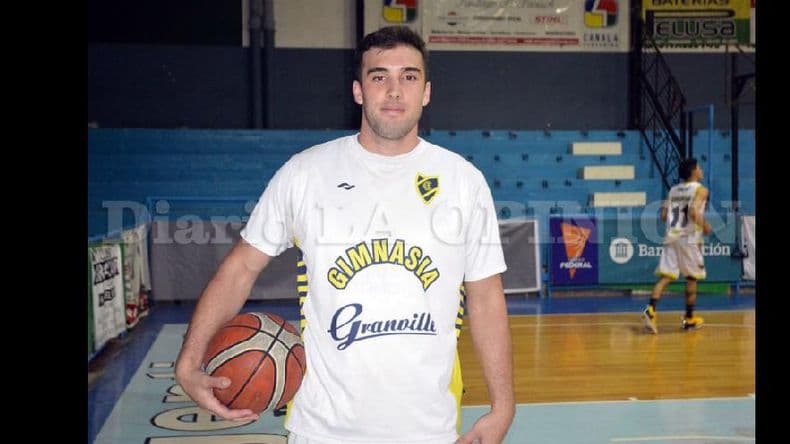 El sexto jugador de Pergamino Básquet: arregló Giuliano Marelli