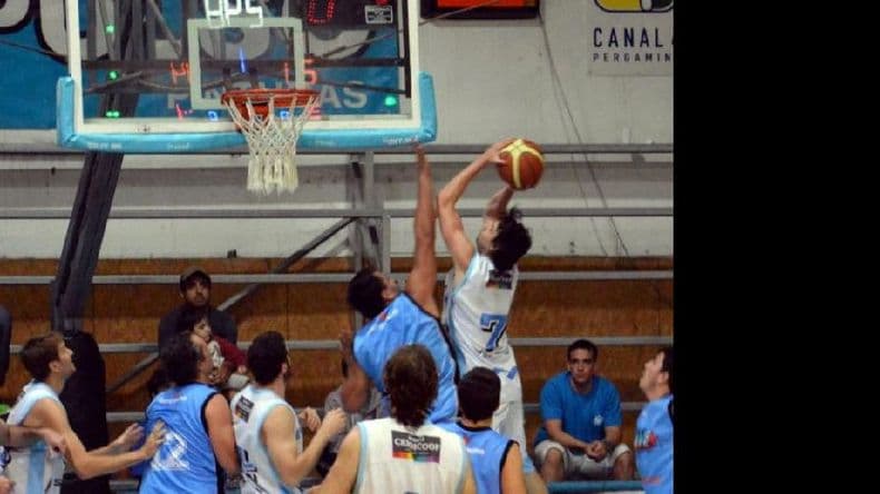 Ganaron Gutiérrez, “Comu”, Argentino y Sirio Libanés en el comienzo de los cuartos