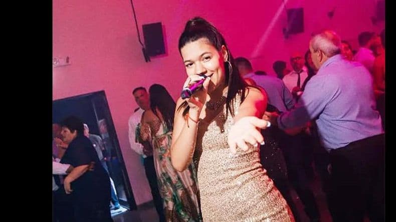 La cantante Madeleine le responde con un videoclip al autor de "La Morocha"