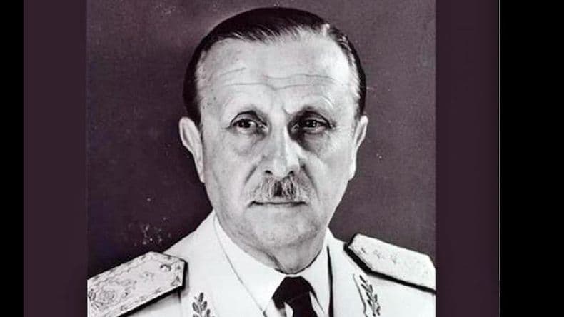 El exjefe de la Fuerza Aérea criticó la decisión de ir a la guerra por Malvinas