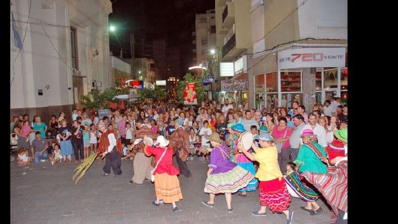 Arte Noche: el viernes 18 será el megaevento cultural y comercial