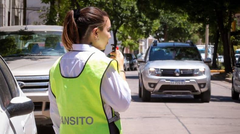El sábado vencerá el permiso para estacionar en lado izquierdo en distintas calles