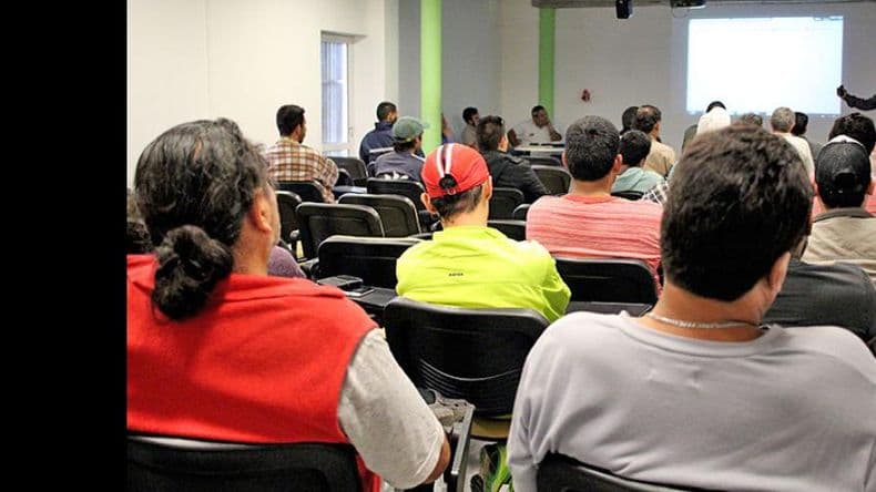 Empleados municipales conductores fueron capacitados en seguridad vial