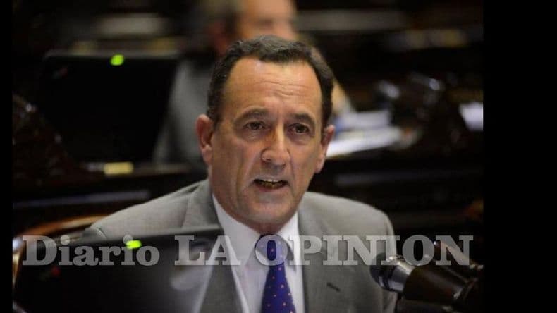 “Cachi” Gutiérrez reclama una inmediata capacitación de la Policía Bonaerense