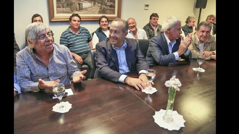Rodríguez Saá se reunió con Moyano y De la Sota para avanzar en un frente