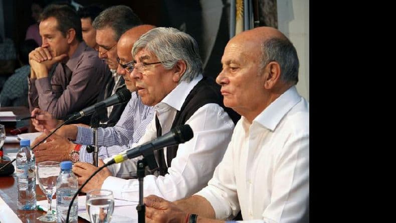 Hugo Moyano confirmó que los gremios exigirán el bono de fin de año