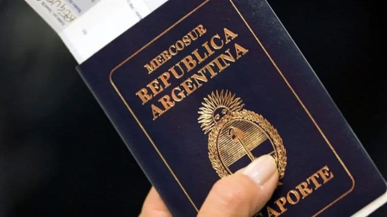 El Renaper reportó fallas en pasaportes argentinos: ¿Cómo verificarlo?