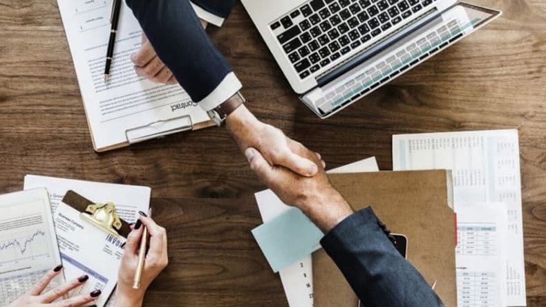 Seguros en Argentina: 191 aseguradoras, 50 mil productores y 30 mil empleados