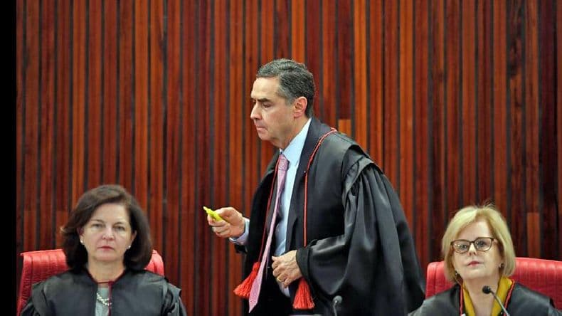 La corte electoral de Brasil juzgaba la validez de la candidatura de Lula da Silva
