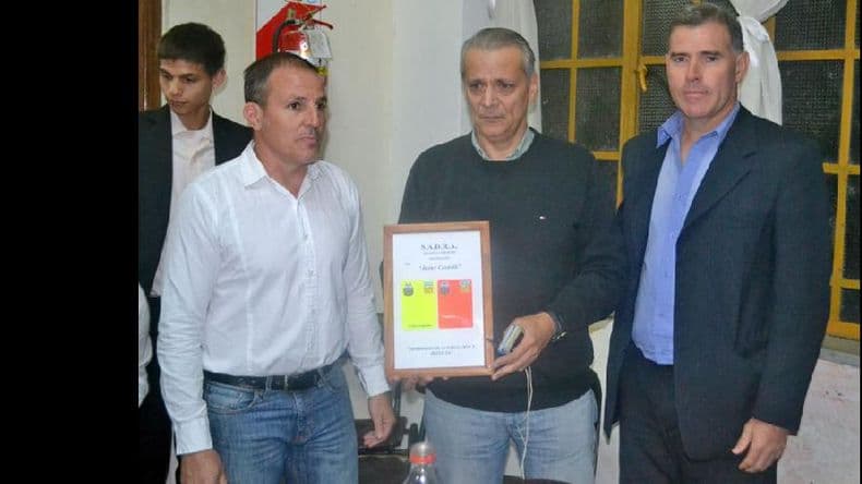 Castrilli visitó el Sadra local y fue reconocido