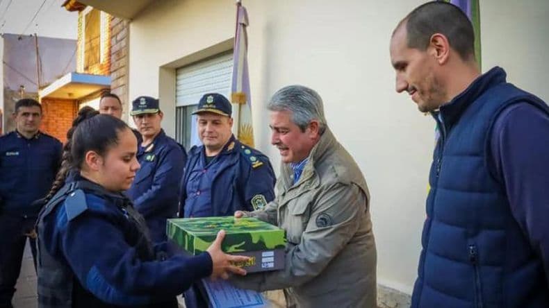 Reconocen a policías por su participación en hechos de relevancia