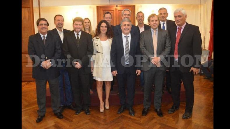 El intendente abordó con sus funcionarios el álgido tema de la suba de tarifas