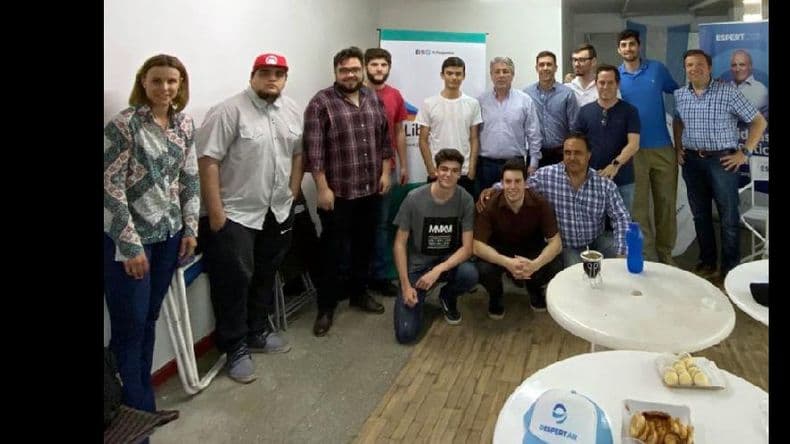Javier Martínez se reunió con los referentes del Partido Libertario local