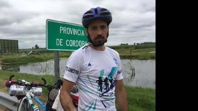 Un joven busca unir Pergamino y Santiago de Chile en bicicleta