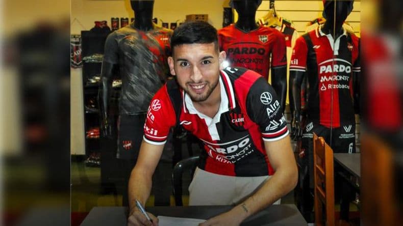 Joaquín Petino se convirtió en el tercer refuerzo de Douglas