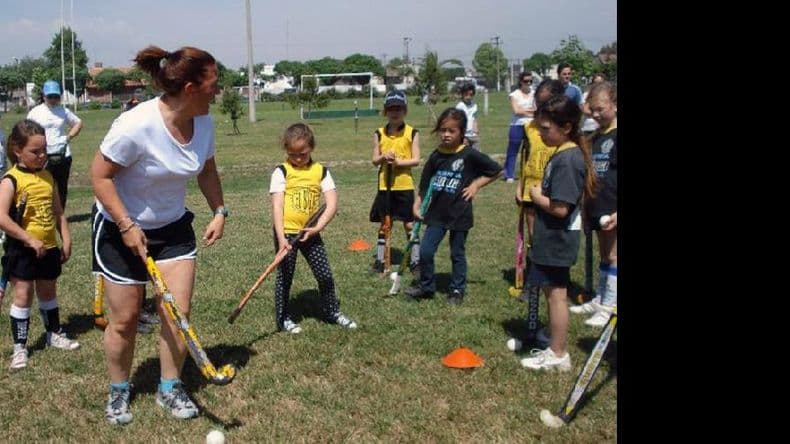 Clínica de hockey a cargo de la exLeona Jorgelina Rimoldi