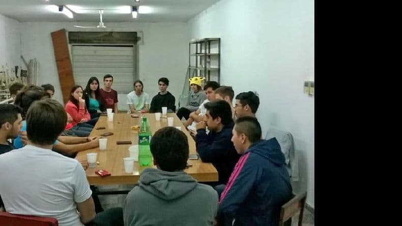 Amplia participación en la reunión del Foro de Jóvenes